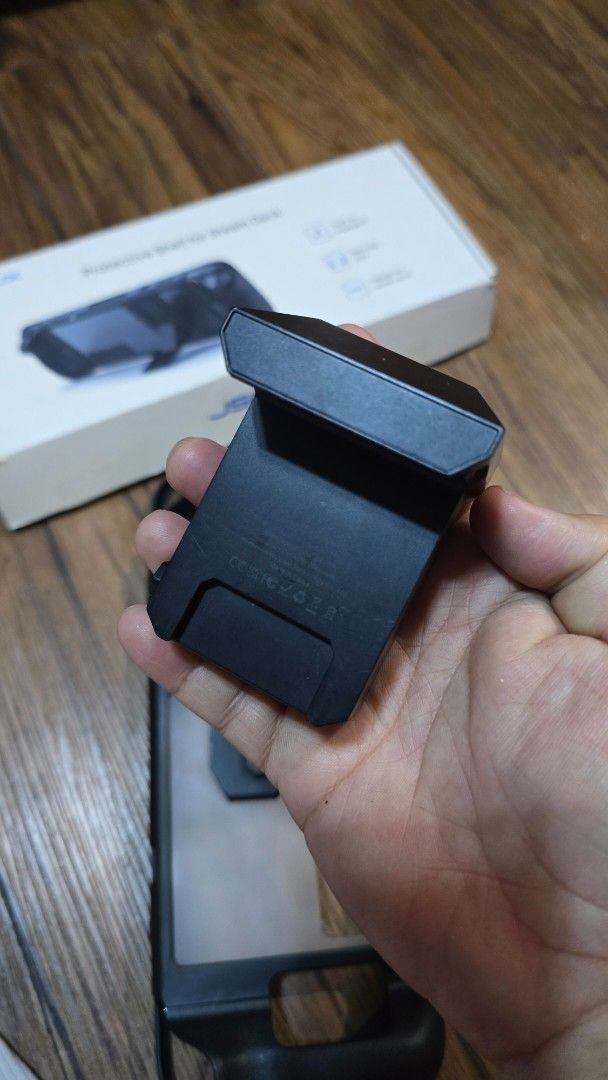 Jsaux cooling fan and grip case for steamdeck (Category: Others) located in Caloocan City. Submitted by consoles_r_us (Listing ID 1470839309, Image 3). Description: PTPA DOCK FOR ROG ALLY LEGION GO STEAM DECK Nasa pics ung price, thanks! Mura na yan WALANG ISSUE SOUTH CALOOCAN LOC KO pede nyo daanan samin or book nyo n lang lalamove .