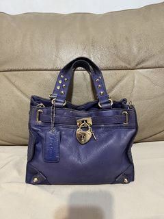 (Category: ) located in . Submitted by jupreloved_ (Listing ID 1470793397, Image 1). Description: .