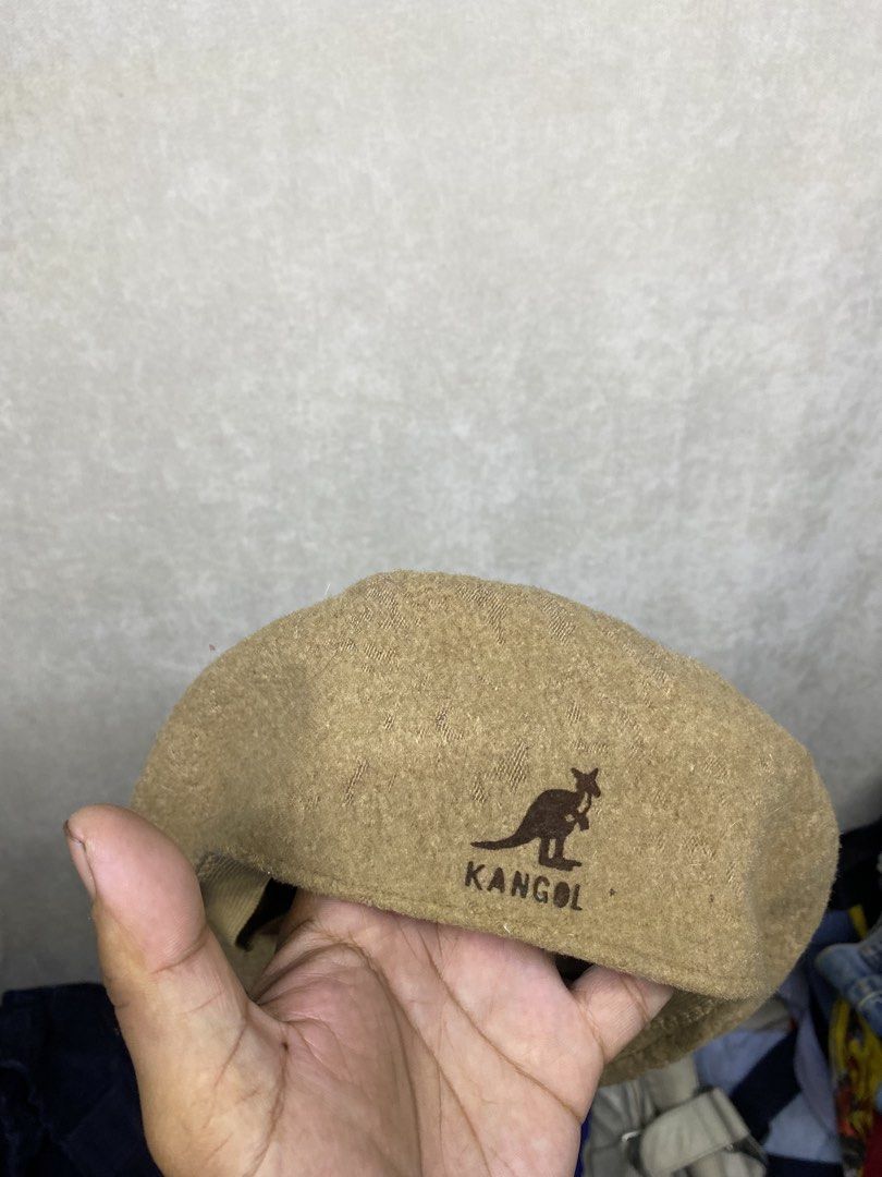 Kangol - Vintage Kangol Beret (Category: Caps & Hats) located in Valenzuela. Submitted by rektasource.ph (Listing ID 1470879983, Image 2). Description: Kangol - Vintage Kangol Beret Medium on tag Has chips chrck pictures.