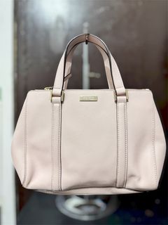 (Category: ) located in . Submitted by dearpinkcollections (Listing ID 1470850005, Image 1). Description: .