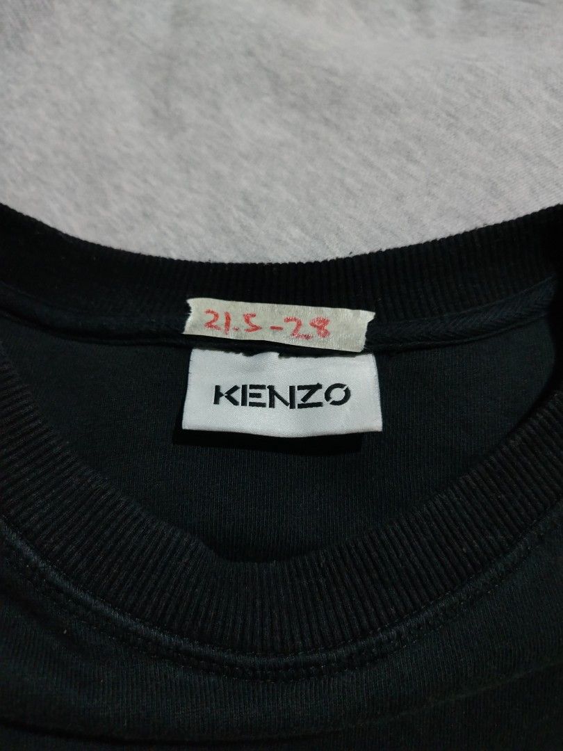Kenzo Paris Embroidery Tiger Sweatshirt (Category: Coats, Jackets and Outerwear) located in San Jose. Submitted by vincefresn21903 (Listing ID 1470881843, Image 3). Description: .