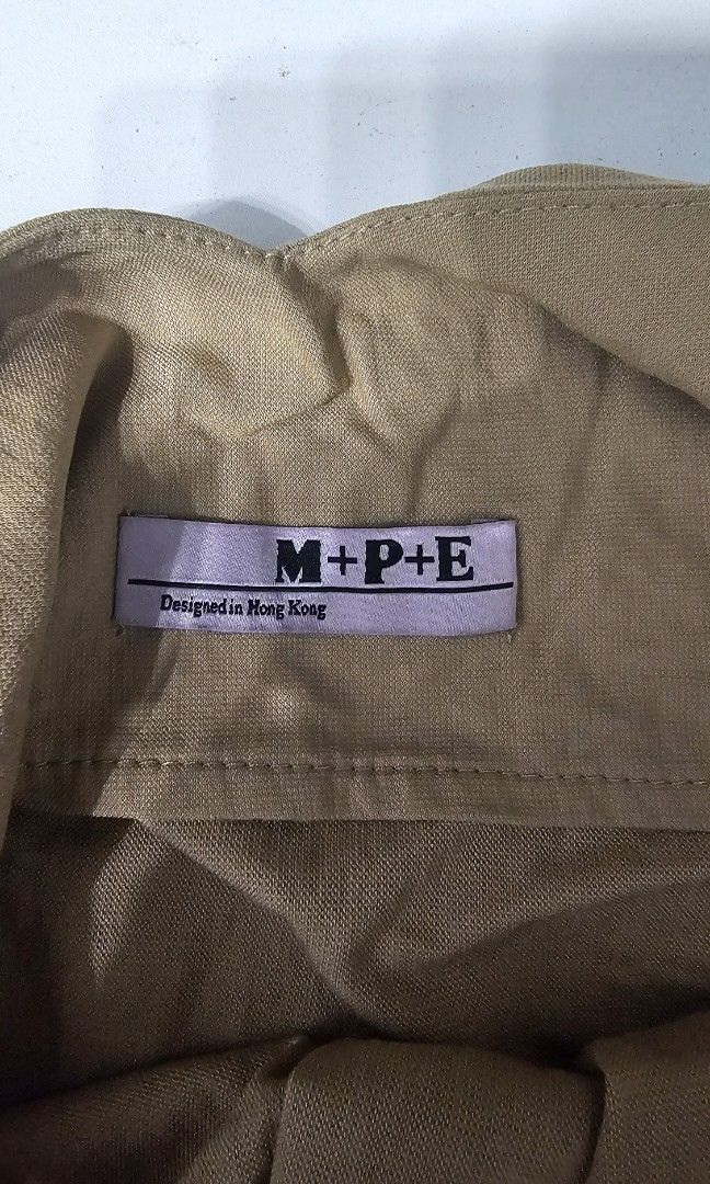Khaki Linen Top (Category: Others Tops) located in Manila. Submitted by dndgnzlz (Listing ID 1470830335, Image 2). Description: Brand: M+P+A Size: Small, best fit small to semi-medium Worn few times Payment first policy MOP: BPI, Gcash, Maya Courier: LBC, J&T, Lalamove, Grab.