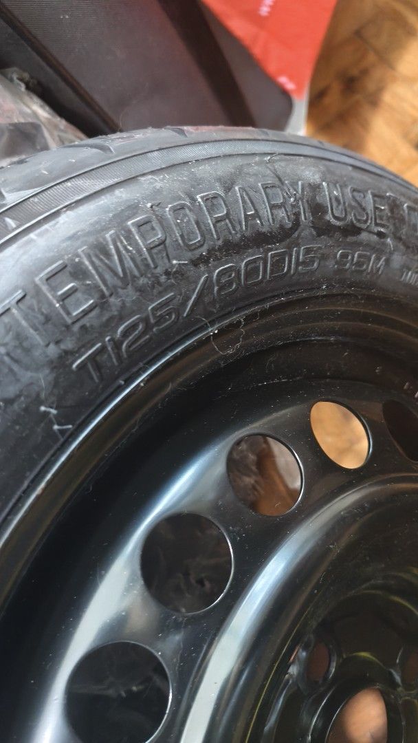 Kia stonic donut spair tire (Category: Mags and Tires) located in Manila. Submitted by aaronpaula05546 (Listing ID 1470850821, Image 1). Description: donut spair tire for Kia stonic never been used rfs puno na storage room.