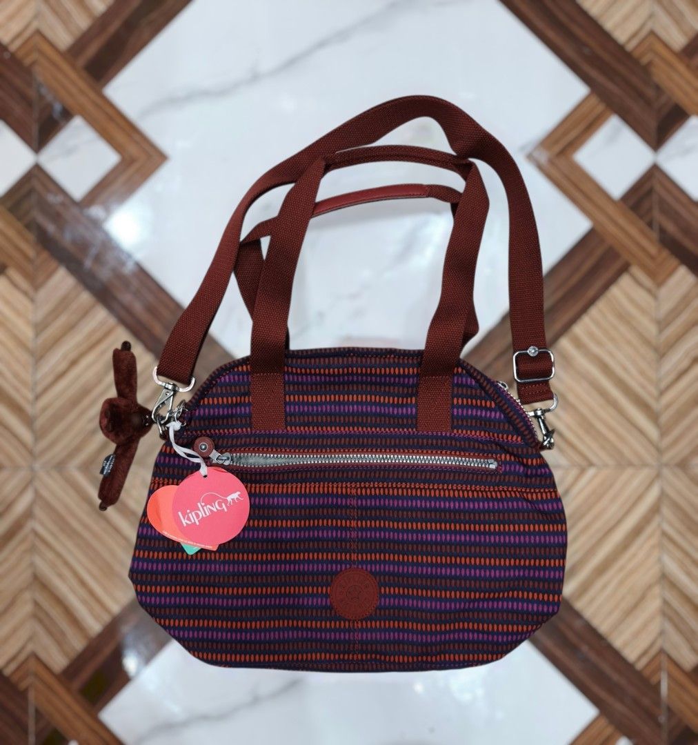 Kipling Erine Two-ways crossbody (Category: Cross-body Bags) located in Digos. Submitted by emmanuel28 (Listing ID 1470865382, Image 2). Description: Y2k Kipling Crossbody Authentic Model: Erine NOS never been use Location: Davao del sur Buyer shoulders shipping fee.