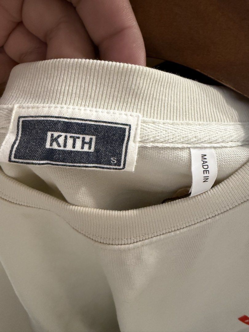 Kith (Category: Coats, Jackets and Outerwear) located in Quezon City. Submitted by macleen17 (Listing ID 1470780752, Image 3). Description: KITH Size S oversize fit to L Excellent Condtion Creamwhite color Small logo in front .