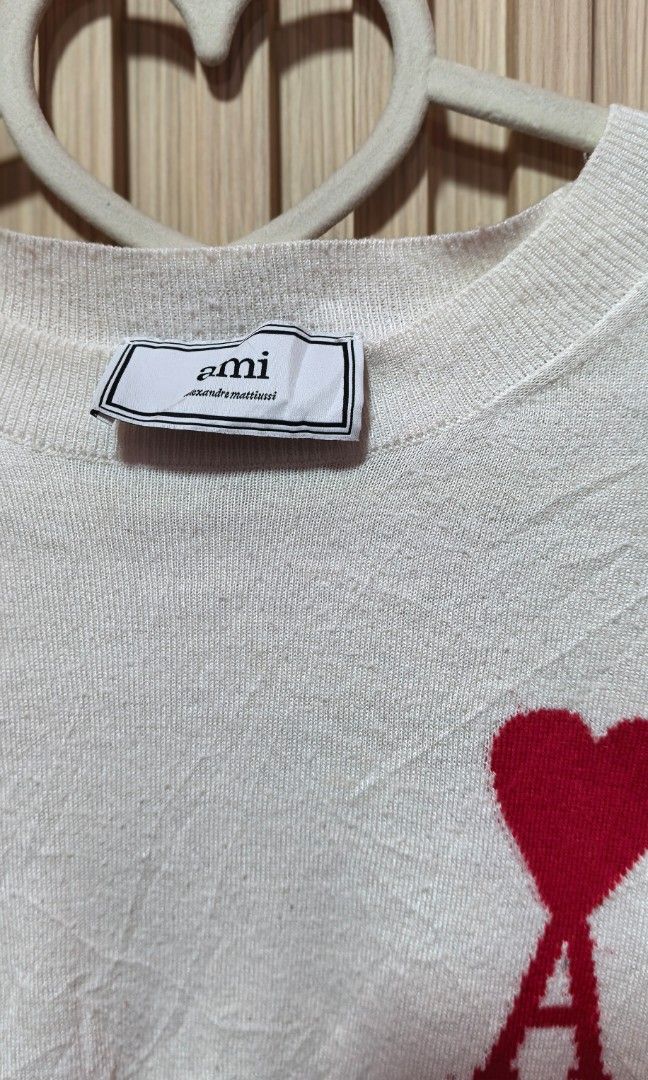 Knitted Ami (Category: Shirts) located in General Santos City (Dadiangas). Submitted by hasolhard (Listing ID 1470837359, Image 2). Description: Knitted AMI Size m.