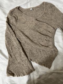 (Category: ) located in . Submitted by aisyh.preloved (Listing ID 1470863989, Image 1). Description: .