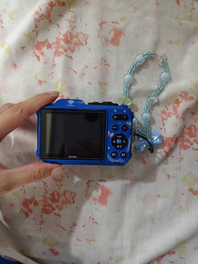 KODAK PIXPRO WPZ2 DIGITAL CAMERA (Category: Cameras) located in Manila. Submitted by deni_j (Listing ID 1470764862, Image 3). Description: 📸 KODAK PIXPRO WPZ2 DIGITAL CAMERA ✨ Specifications & Features: 📷 16.35MP BSI CMOS Sensor 🔍 4x Optical Zoom (27–108mm) 🎥 Full HD 1080p Video Recording 🌊 Waterproof up to 15m (49ft) 💪 Shockproof up to 2m (6ft) 🌪️ Dustproof 📱 Built-in Wi-Fi Connectivity 🖥️ 2.7-inch LCD Screen ⚡ Digital Image Stabilizati