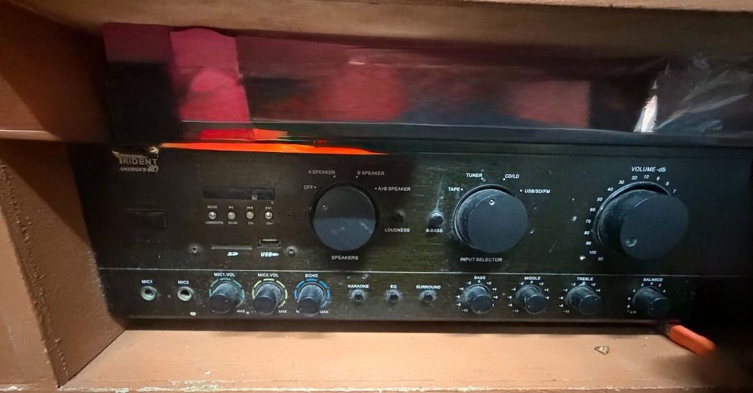 Konzert Speakers (Category: Soundbars, Speakers & Amplifiers) located in Manila. Submitted by pengsalvador (Listing ID 1470845531, Image 1). Description: - With free Trident amplifier [has minor flaw] - Sleek all-black finish, heavy-duty and solid build - Perfect for home karaoke or general sound setups - Used exclusively at home and tested working fine.