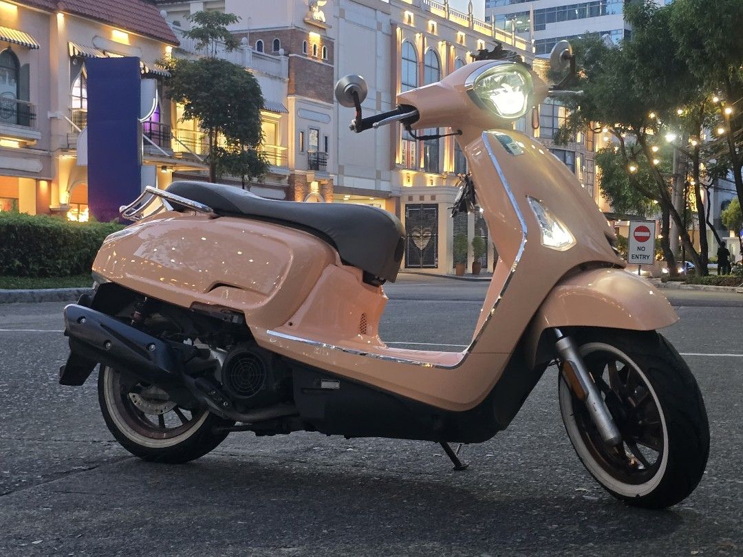 Kymco Like 150i (Category: Motorbikes for Sale) located in Manila. Submitted by j0hnb3n3d1ct (Listing ID 1470848821, Image 1). Description: 💰 Php 80,000 Nego only sa Sure buyer! Kymco Like 150i 2018 ABS Odo 16,xxx only (low odo) Complete orig docs (OR CR) 🛵 What you are getting ✅️Newly painted this July 2026 ✅️Dual disc brakes with ABS (working) ✅️All lights working other than high beams ✅️CVT Prodigy full set clutch and pulley ✅️White side Eur