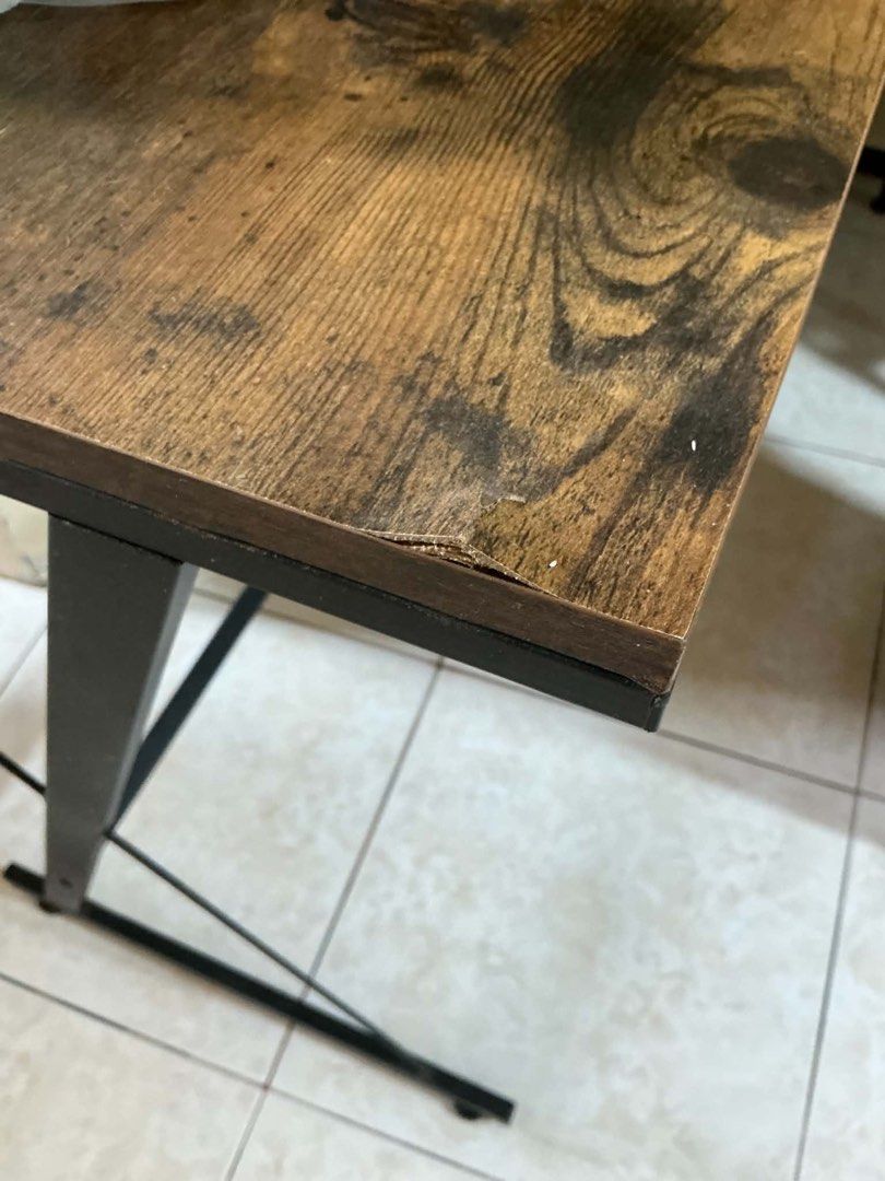 L - Shape Computer/Study Table (Category: Tables & Sets) located in Rizal. Submitted by nicoyyyyy (Listing ID 1470913037, Image 3). Description: ✨ L - Shape Table ✨ ✅ Good Condition 💡 Naka assemble pa po, need disassemble pag pick up po pra magkasya sa pinto. 💡 With minor flaw 💡 Lahat po actual picture. Maliban sa LAST picture grab pic pero same table para lang makita size. Selling Price: 2,700 Original Price: 4,999 For PICK UP ONLY ‼️ LOCATIO