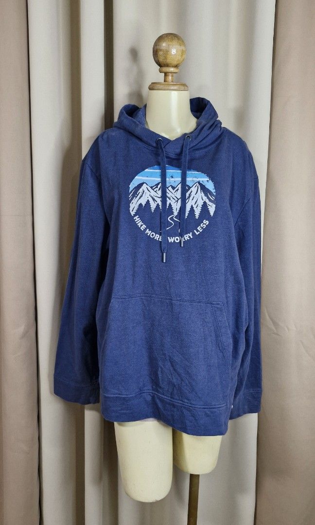 L: Hoody Jacket (Category: Coats, Jackets and Outerwear) located in Calabanga. Submitted by deniseallyson (Listing ID 1470778130, Image 1). Description: .