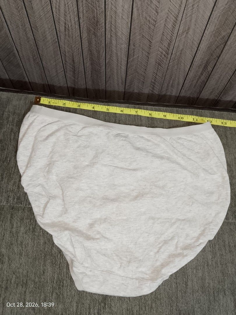 L: itsebitse large grey panty (Category: Undergarments & Loungewear) located in Manila. Submitted by truecrystal-1407 (Listing ID 1470843172, Image 2). Description: .