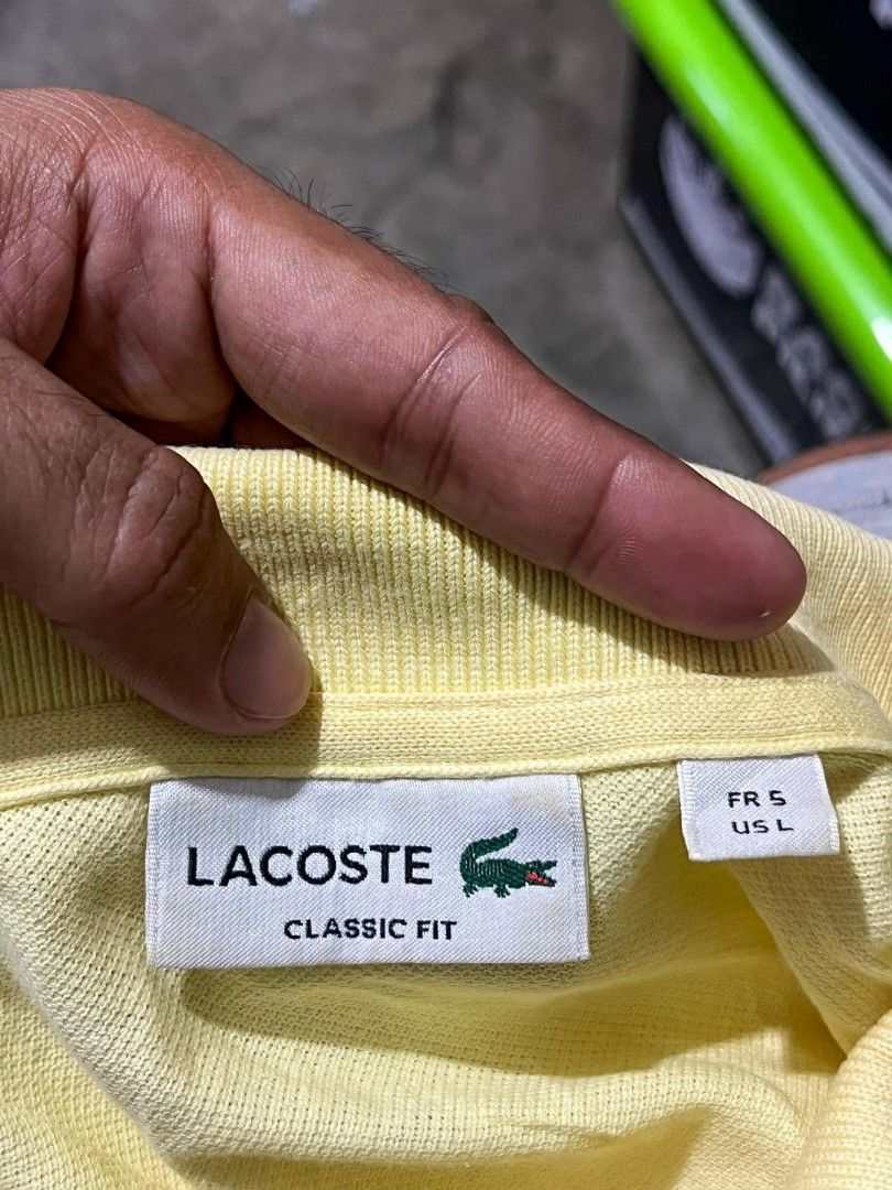 LACOSTE CLASSIC FIT POLO SHIRT (Category: Tshirts & Polo Shirts ) located in Davao. Submitted by blazing.rachel02 (Listing ID 1470846915, Image 2). Description: Size 5 on tag 24 x 28 (fits XL) Bagong bago pa No issue.