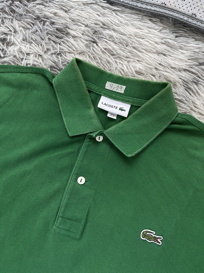 Lacoste Green Polo Shirt (Category: Tshirts & Polo Shirts ) located in Lipa City. Submitted by kent.finds (Listing ID 1470878817, Image 2). Description: Dimension: 📏W 24 📏L 29 Color Rate: 9.5/10 📌Excellent Condition 💸 Mine : ₱850 + Shipping Fee🚚 Issue: Minimal Fold❌.