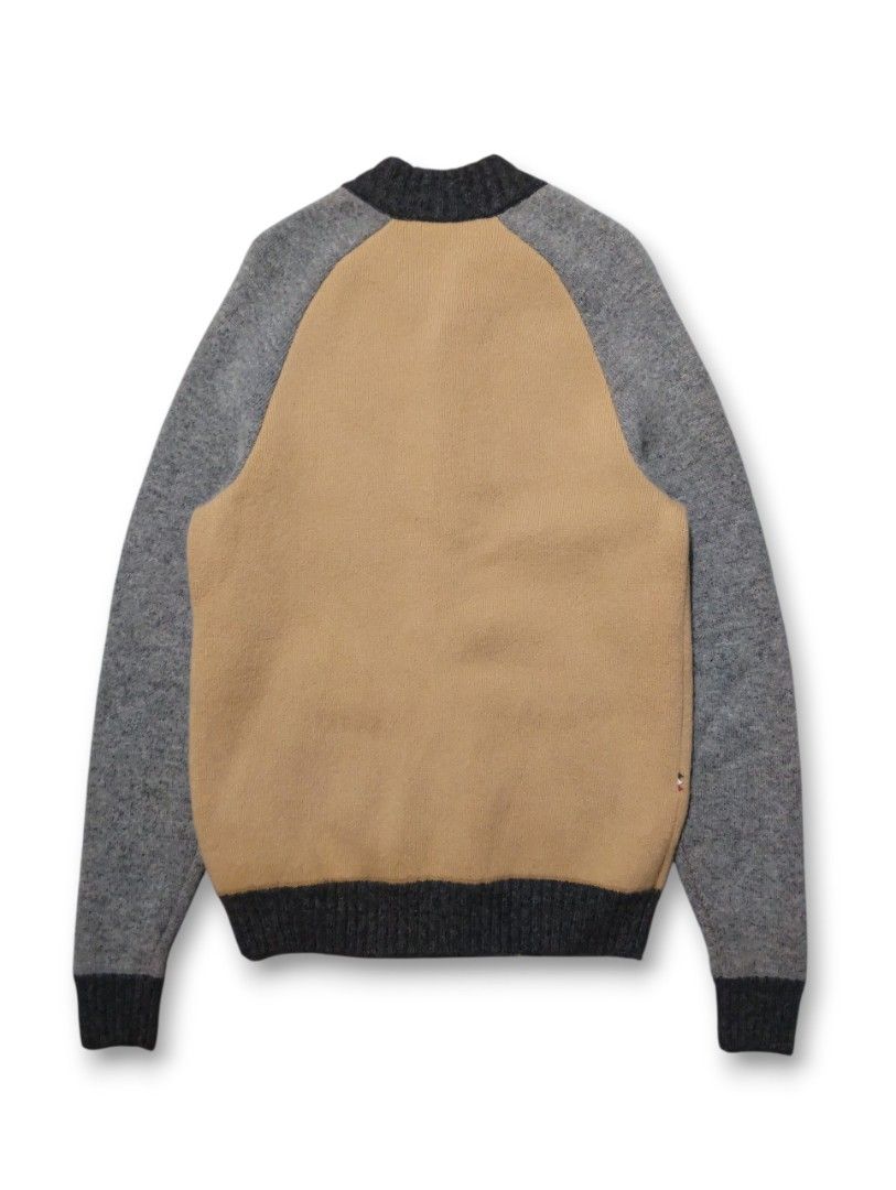 Lacoste L!VE Wool Knit Bomber Jersey Jacket (Category: Coats, Jackets and Outerwear) located in Manila. Submitted by fgkamiseta_2nd (Listing ID 1470879749, Image 2). Description: Lacoste L!VE Wool Knit Bomber Jersey Jacket Size 3 on tag Dimensions Width - 19 Length -28 Sleeve - 29 Excellent Condition 💯 No any issue ₱ 4,500+Ship .