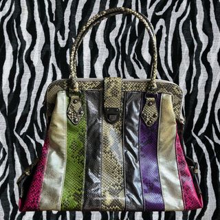 (Category: ) located in . Submitted by secondhandwh0re (Listing ID 1470784275, Image 1). Description: .