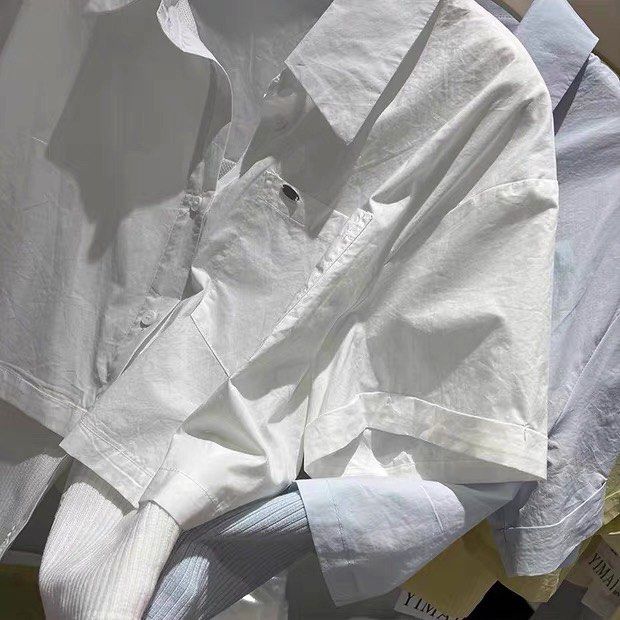 Layered Lapel White Long Sleeves (Category: Shirts) located in Imus. Submitted by camofproject.647 (Listing ID 1470814597, Image 3). Description: .