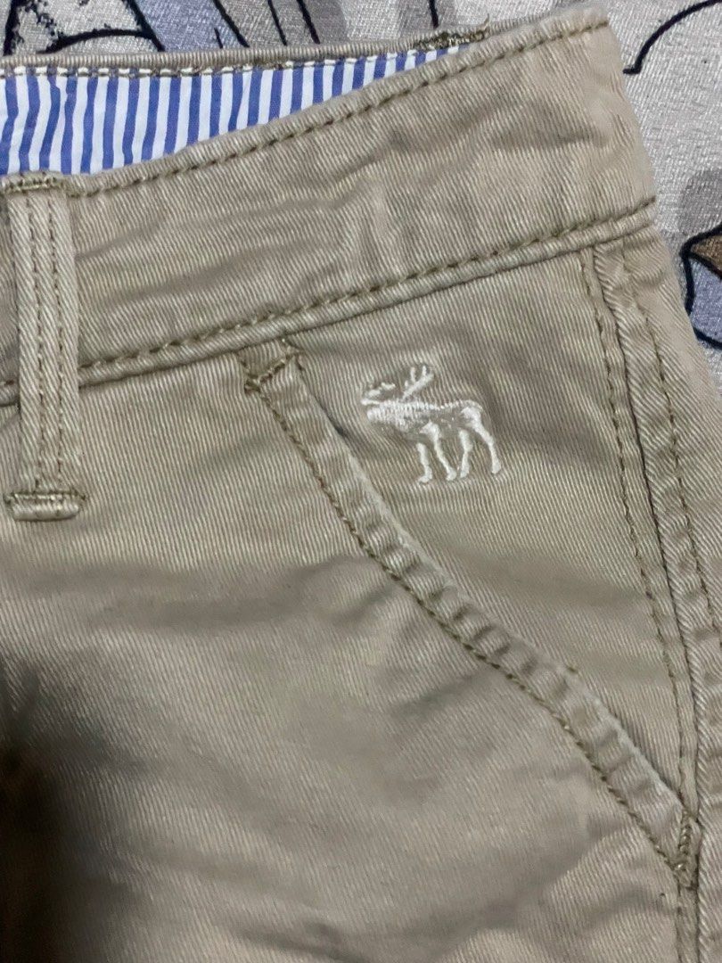 Legit Abercrombie Shorts Khaki Size 25 (Category: Shorts) located in Manila. Submitted by waky_waky_thriftyy. (Listing ID 1470818421, Image 3). Description: .