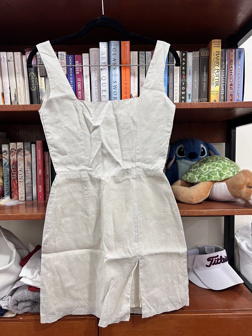 Lema mnl dress (Category: Dresses) located in Davao. Submitted by bonksz (Listing ID 1470874392, Image 1). Description: Size xs. Most favorite linen dress size xs.