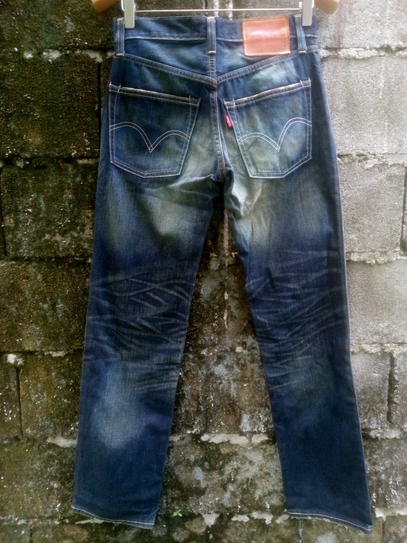 Levi strauss & Co. 502 (Category: Jeans) located in Montevista. Submitted by johnboniel (Listing ID 1470784793, Image 2). Description: Excellent Condition/like new Lot. 502 Garment Guaranteed Dimes: W: 28-30 L: 32 Color rate; 9.5/10 Selvedge condition.