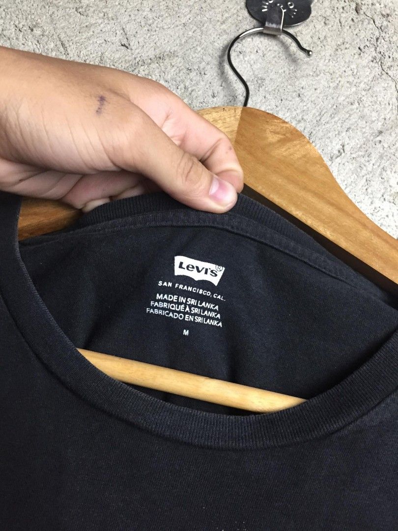 Levi's (Category: Activewear) located in Baybay. Submitted by offrackproject (Listing ID 1470882472, Image 3). Description: free shipping.