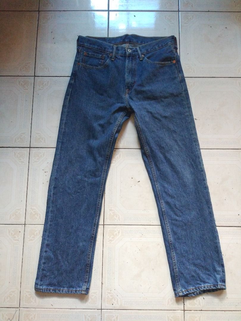Levis 505 Jean 32 actual (Category: Jeans) located in Pasay City. Submitted by denimdude.ph (Listing ID 1470839825, Image 1). Description: light fade at back, last pic.