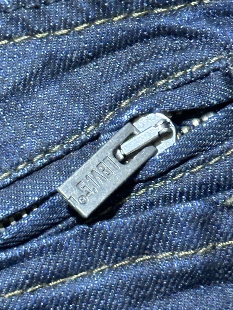 Levis 514 mens straight fit (Category: Shorts) located in Ozamiz City. Submitted by quick_done_deals (Listing ID 1470769698, Image 3). Description: 🛒 ** Levis 514 mens straight fit** 💯 Excellent Condition 📐 Dimes: Length: 22 (folded) Waist: 30 Leg Opening: 8.5 🔍 Issue: None 🎨 Color Rate: 9.5 / 10.