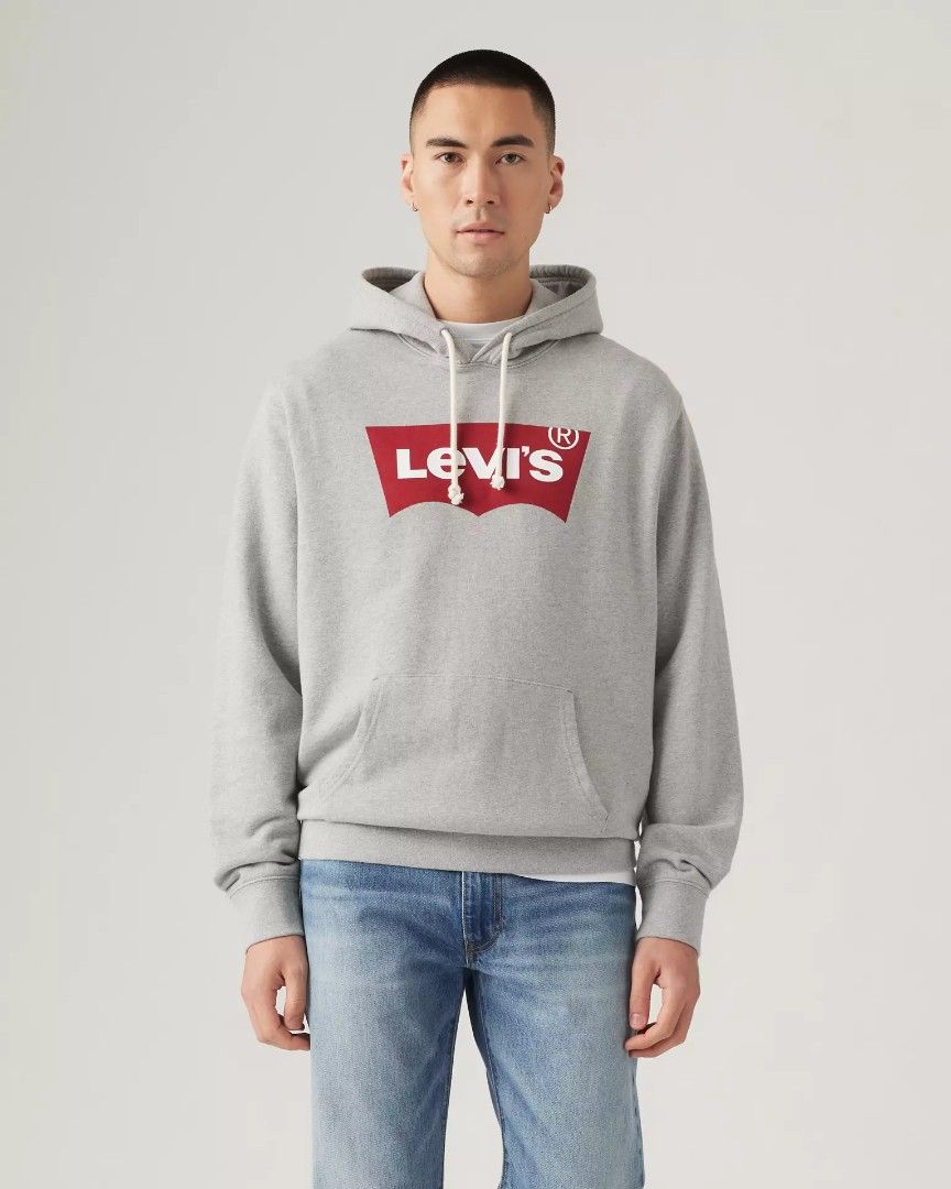Levi's Batwing Hoddie (Category: Coats, Jackets and Outerwear) located in Amadeo. Submitted by josephotep (Listing ID 1470851488, Image 1). Description: levis batwing hoodie m on tag 20x28 as new no issue pm📥 plus sf. loc cavite.