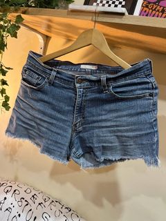 (Category: ) located in . Submitted by michypeachyy1 (Listing ID 1470913221, Image 1). Description: .