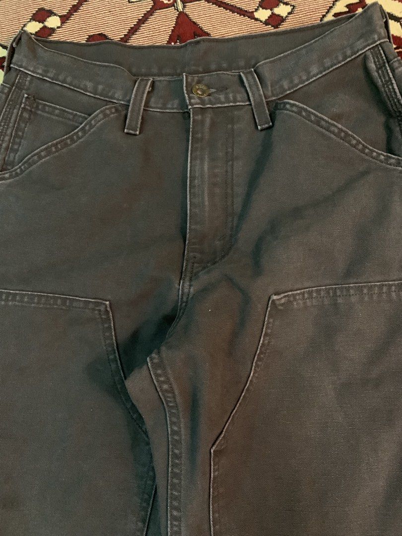 Levi’s Double Knee Carpenter Pants (Category: Jeans) located in Puerto Princesa. Submitted by fhiefhie_10 (Listing ID 1470873717, Image 2). Description: Levi’s Loose Straight Double-Knee Carpenter Pants •100% Aunthentic •No issues •Barely Used •Reason for Selling: Does not fit me well Palawan is my location. Thanks!.