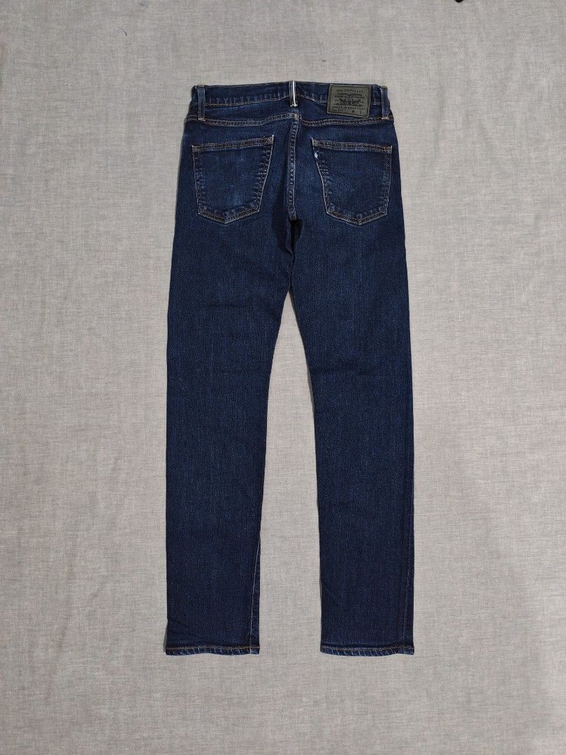 Levis made & crafted 511 selvedge jeans (Category: Jeans) located in Baguio. Submitted by used_clothing2600 (Listing ID 1470862310, Image 2). Description: Levis made & crafted 511 selvedge jeans made in japan size 28 stretch verygood condition measurements waist 15 inches front rise 9.5 thigh 10 knee 7.5 length 40 leg opening 6.5 P 1,780.