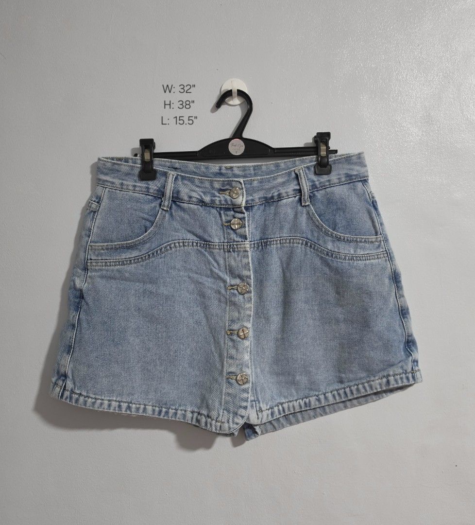Lightwash Denim Skorts Button-Down Front (Category: Shorts) located in Paranaque City. Submitted by franinnashop (Listing ID 1470842241, Image 1). Description: Declutter - Style: Casual everyday lightwash denim skorts - Design: High waist fit with built-in shorts underneath for extra comfort and coverage - Closure & Details: Front button-down closure with five silver buttons, two front pockets, and two back pockets - Measurements: Waist: 32 inche
