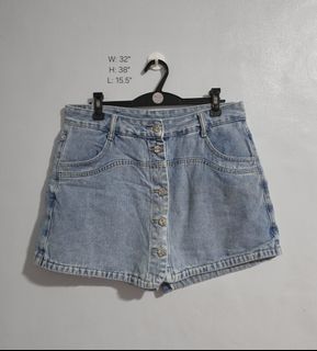 (Category: ) located in . Submitted by franinnashop (Listing ID 1470842241, Image 1). Description: .