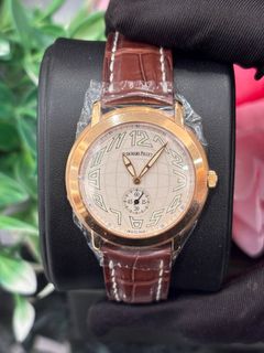 (Category: ) located in . Submitted by luxury_watch888 (Listing ID 1470853737, Image 1). Description: .
