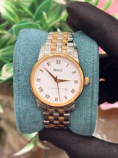 (Category: ) located in . Submitted by luxury_watch888 (Listing ID 1470801274, Image 1). Description: .