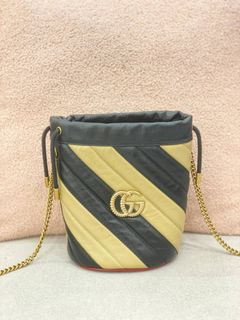 (Category: ) located in . Submitted by luxury_watch888 (Listing ID 1470857805, Image 1). Description: .