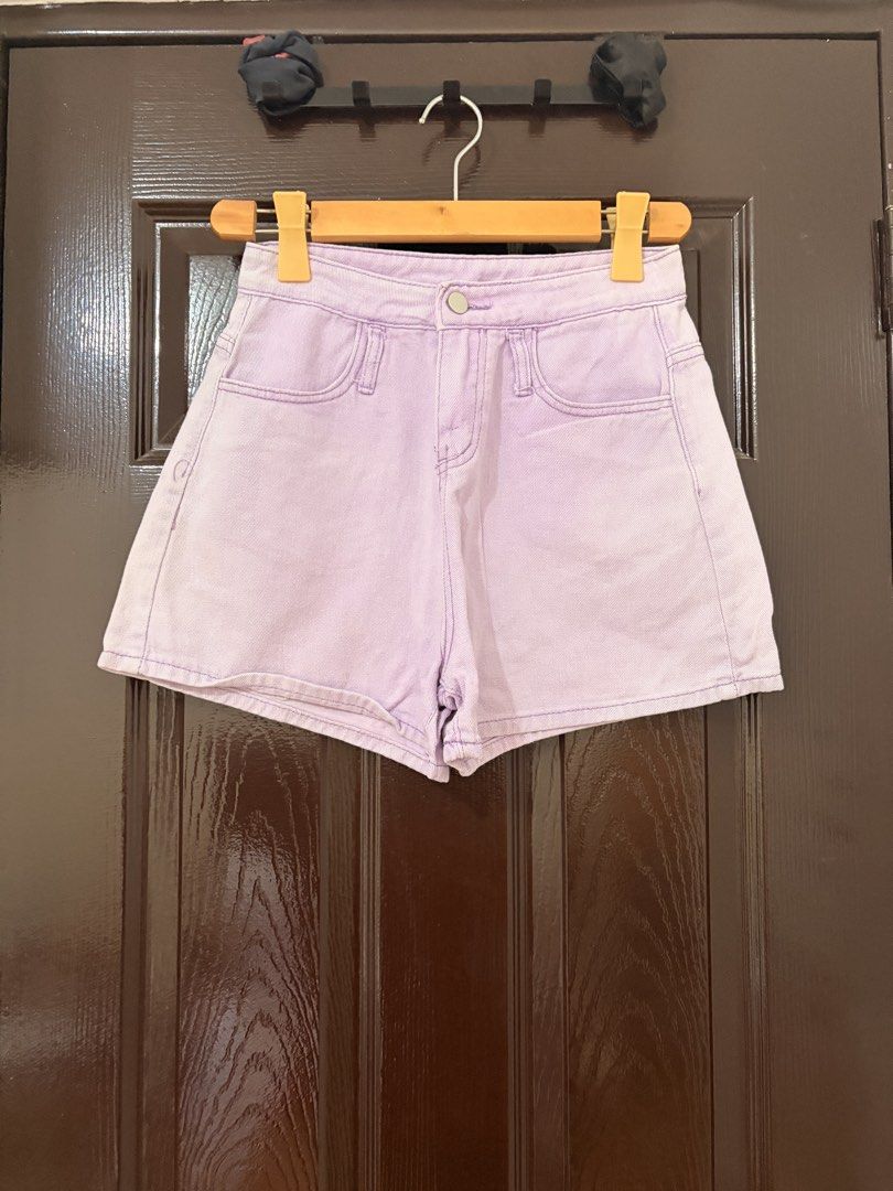 Lilac Denim High-Waisted Shorts (Category: Shorts) located in Marikina City. Submitted by _bananahanaa (Listing ID 1470792952, Image 1). Description: - Color: Light purple - Fit: High-waisted - size 26-27.
