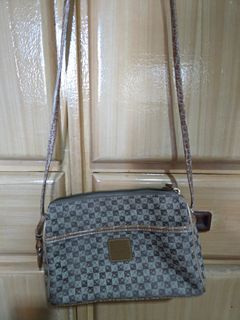 (Category: ) located in . Submitted by mycloset_2016 (Listing ID 1470768317, Image 1). Description: .