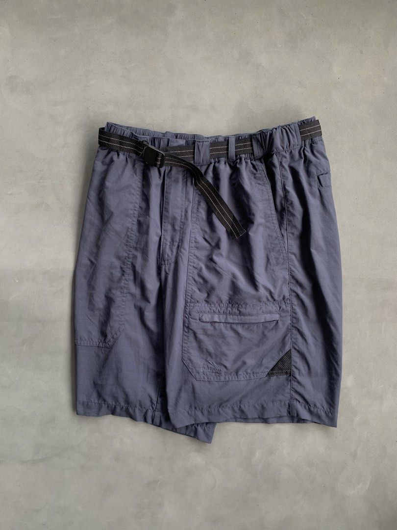 L.L Bean Utility Shorts (Category: Shorts) located in Malinao. Submitted by nhlcrza (Listing ID 1470908996, Image 3). Description: size - S 30-36 W” x 19 L” 11.5 Hem” excellent condition.