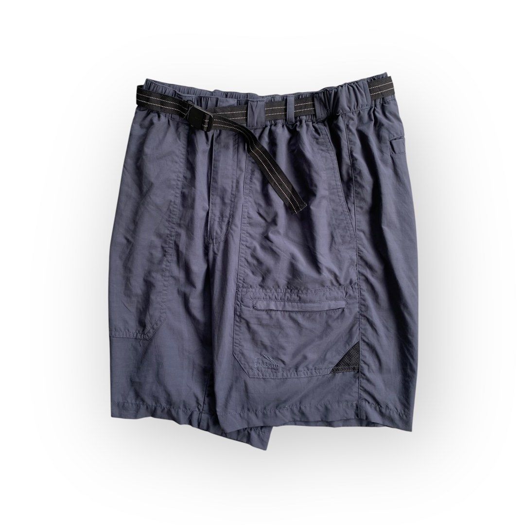 L.L Bean Utility Shorts (Category: Shorts) located in Malinao. Submitted by nhlcrza (Listing ID 1470908996, Image 1). Description: size - S 30-36 W” x 19 L” 11.5 Hem” excellent condition.