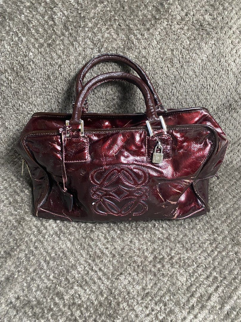 LOEWE AUTHENTIC (Category: Announcements) located in Manila. Submitted by diskarthrift27 (Listing ID 1470902994, Image 2). Description: DM FOR ISSUE.
