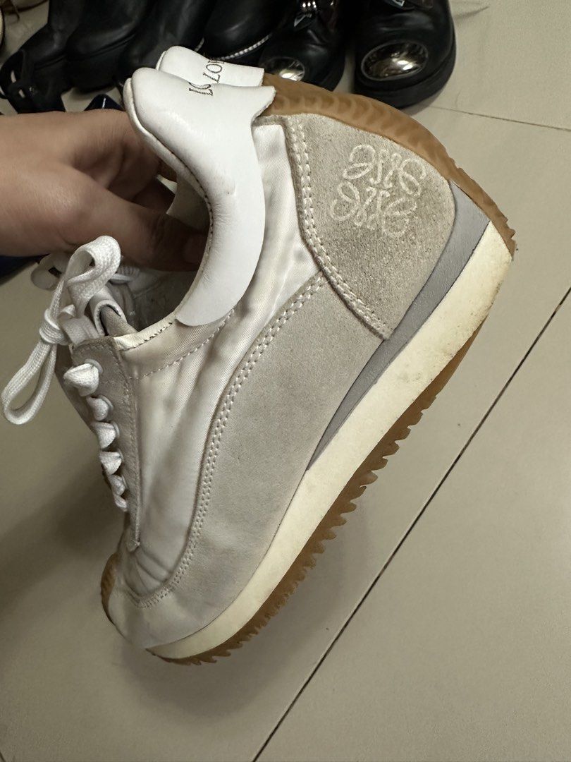 Loewe Flow Runner Dunne Anagram (Category: Announcements) located in Butuan. Submitted by wear.next (Listing ID 1470829605, Image 2). Description: Size 38 No inclusions ₱ 1,000 *issue heel drag (not obvious when worn).
