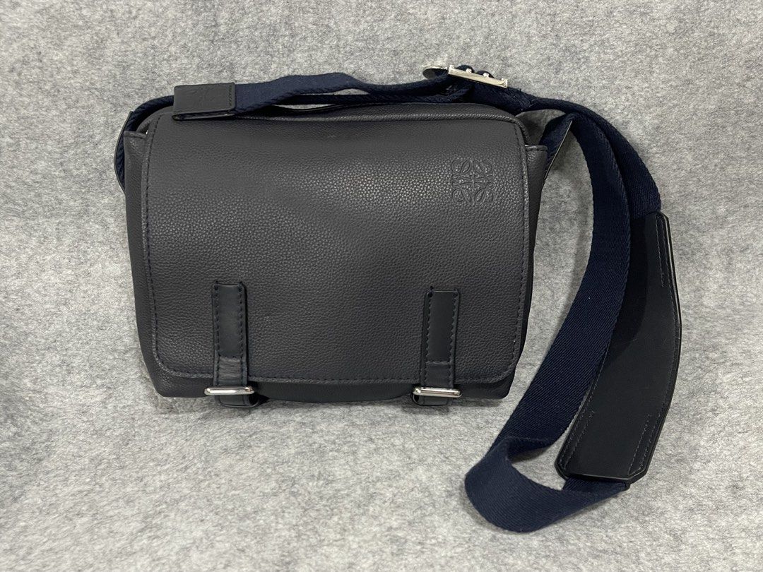 loewe military messenger bag (Category: Luxury Bags & Wallets) located in Calamba. Submitted by thriftingoverload (Listing ID 1470835346, Image 1). Description: plus shipping fee may scented wax or candle lang sa loob,mabango nman xa.