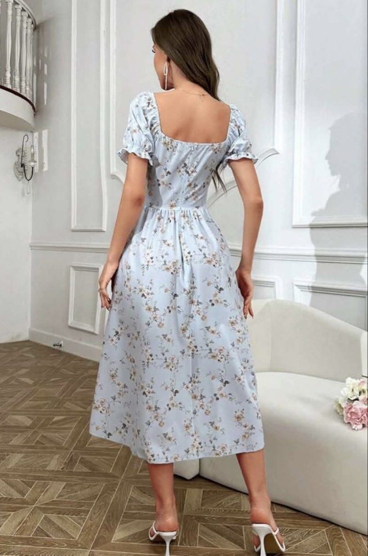 long blue dress lace (M) (Category: Dresses) located in Mandaluyong City. Submitted by nixcalliz (Listing ID 1470832335, Image 2). Description: once worn.
