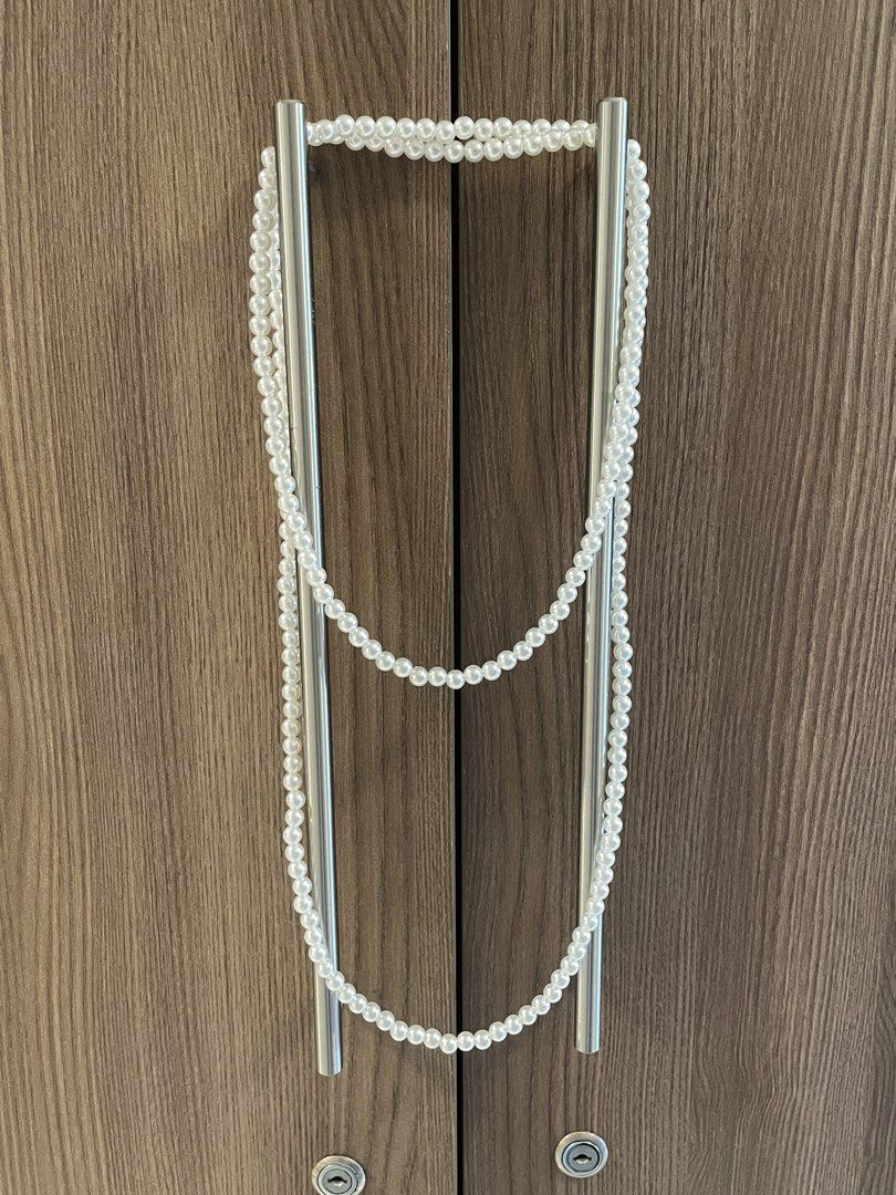 long pearl necklace (Category: Necklaces) located in Manila. Submitted by happymoon_0ae0c8 (Listing ID 1470810432, Image 1). Description: - fake pearls!! - used once.