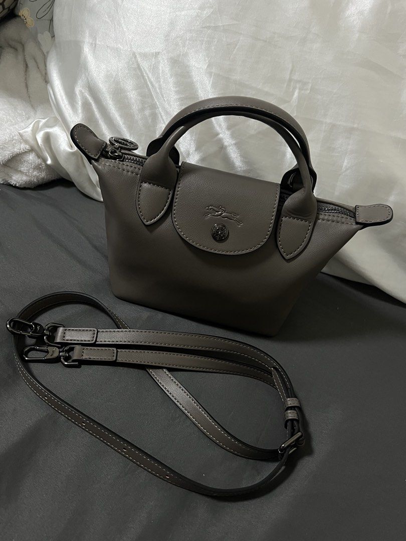 Longchamp Le Pliage Xtra mini top-handle bag (Category: Luxury Bags & Wallets) located in Manila. Submitted by keenmoon_52d044 (Listing ID 1470803153, Image 1). Description: This bag is authentic u can lehit check it before u buy.