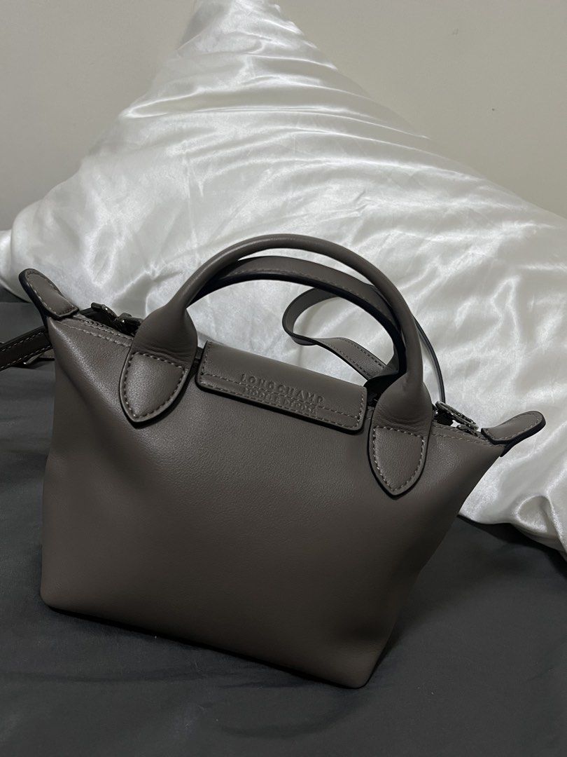 Longchamp Le Pliage Xtra mini top-handle bag (Category: Luxury Bags & Wallets) located in Manila. Submitted by keenmoon_52d044 (Listing ID 1470803153, Image 3). Description: This bag is authentic u can lehit check it before u buy.
