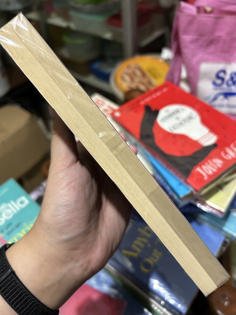 Looking for Alaska by John Green Paperback Novel (Category: Storybooks) located in San Pedro. Submitted by hyunmiso (Listing ID 1470928565, Image 3). Description: - Title: Looking for Alaska - Author: John Green (Author of The Fault in Our Stars) - Publisher: HarperCollins - Format: Paperback - Genre: Young Adult / Contemporary Fiction payment first, no COD 🧾 mop: bpi, maribank, gotyme 🚛 mod: lalamove, j&t, lbc 📍muntinlupa.