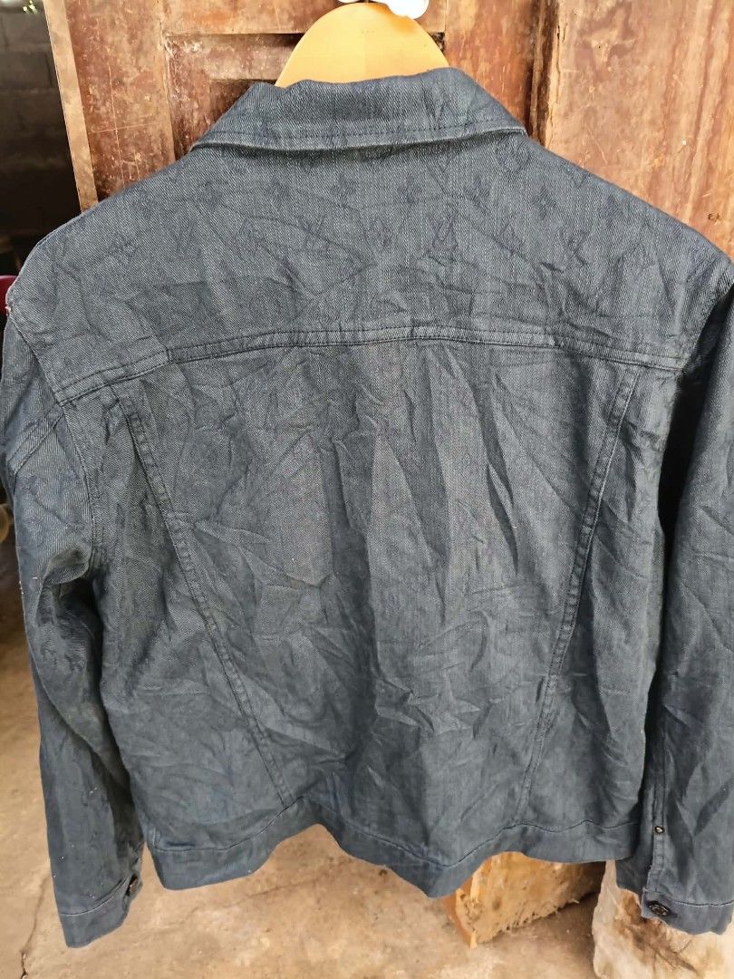 Louis Vuitton Monogram Denim Jacket (Category: Coats, Jackets and Outerwear) located in Bontoc. Submitted by tedanzthrift (Listing ID 1470789795, Image 2). Description: Louis Vuitton Monogram Denim Jacket Excellent condition 21w*24L.